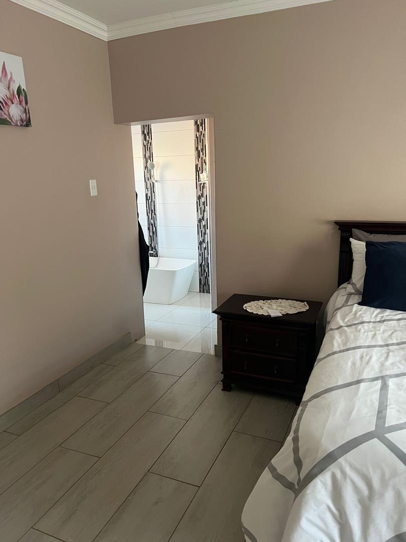 3 Bedroom Property for Sale in Mafikeng North West